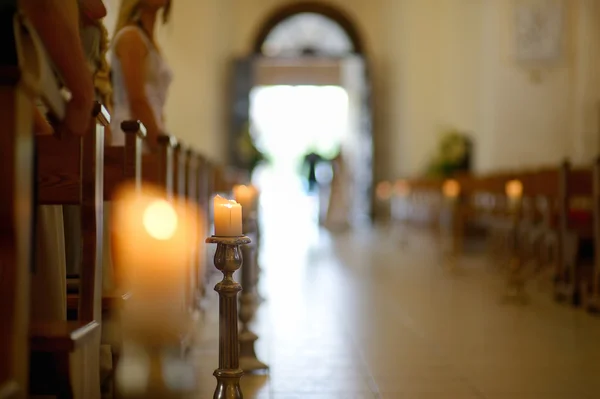 Wedding decoration with candles — Stock Photo, Image