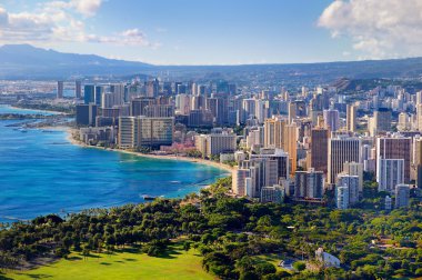 Spectacular view of Honolulu city, Oahu clipart
