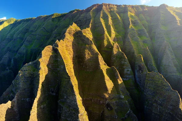 Vista aérea de la espectacular costa de Na Pali — Foto de Stock