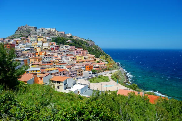 Colorful houses and a castle of Castelsardo town — Stock Photo, Image