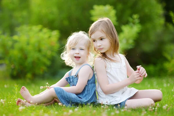 Cute little sisters having fun — Stock Photo, Image