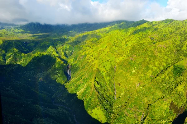 View of spectacular jungles, Kauai — Stock Photo, Image