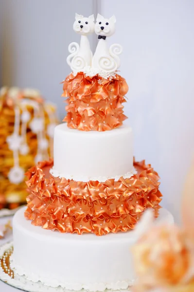 Tarta de boda blanca — Foto de Stock