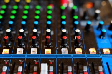 Ses kayıt stüdyosu ekipman 