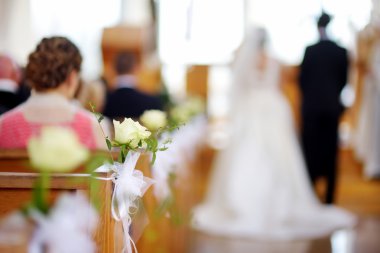 Güzel çiçek düğün süslemesi