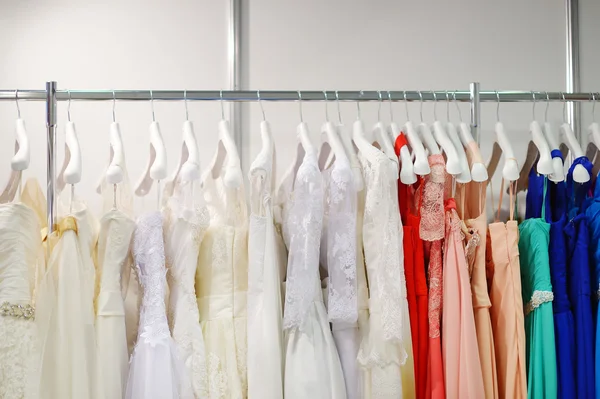 Красивые свадебные платья — стоковое фото