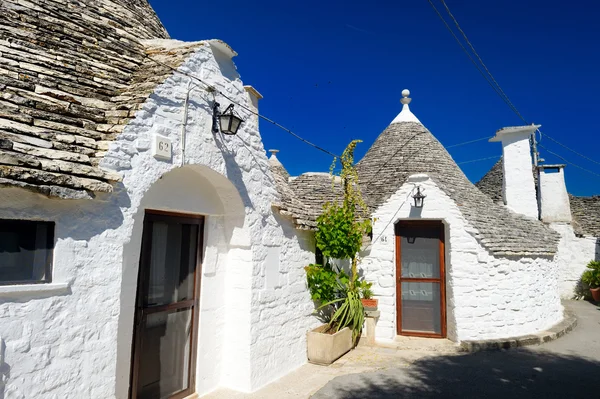 Casas de trulli tradicionales en Alberobello —  Fotos de Stock