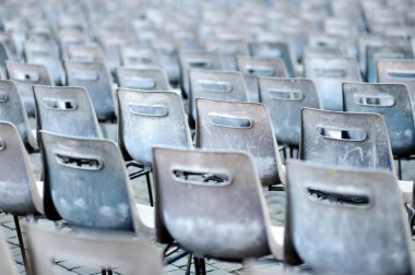 Satır taşınabilir plastik sandalye 