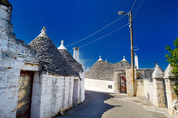 Casas de trulli tradicionales en Alberobello —  Fotos de Stock