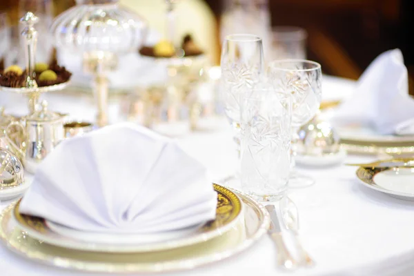 Table set for festive event — Stock Photo, Image