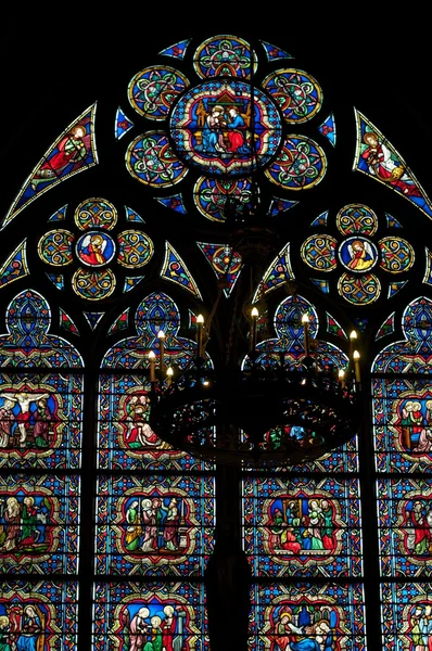 Notre Dame witraże — Zdjęcie stockowe