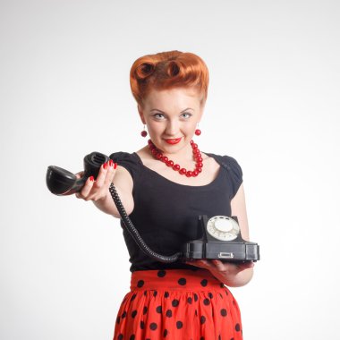 Pin-up güzel kadın