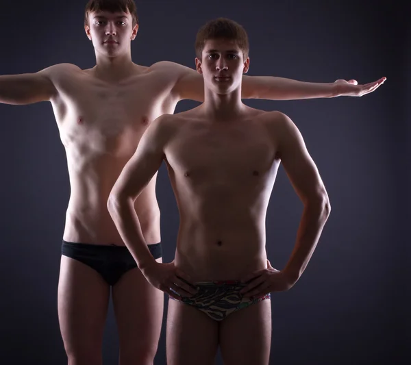 Atletas de saltos aquáticos — Fotografia de Stock