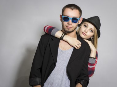 Hippi erkek ve kız.