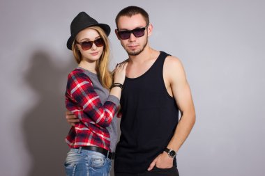 Hippi erkek ve kız.