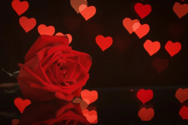 Rosen und Herzen Hintergrund. — Stockfoto