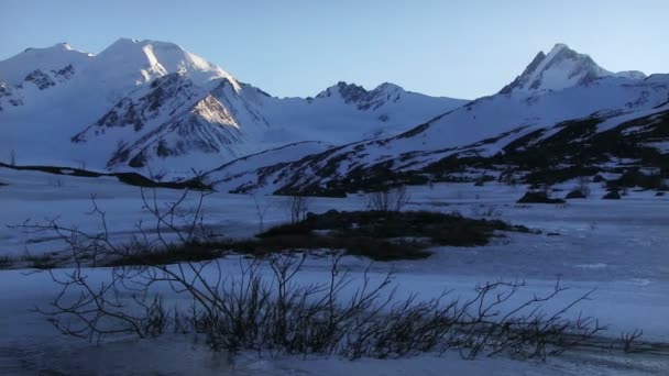 Paisaje de montaña de invierno — Vídeos de Stock