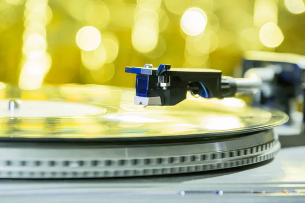 Vinyl Record Player Bright Lights Disco Bokeh — Stock Photo, Image