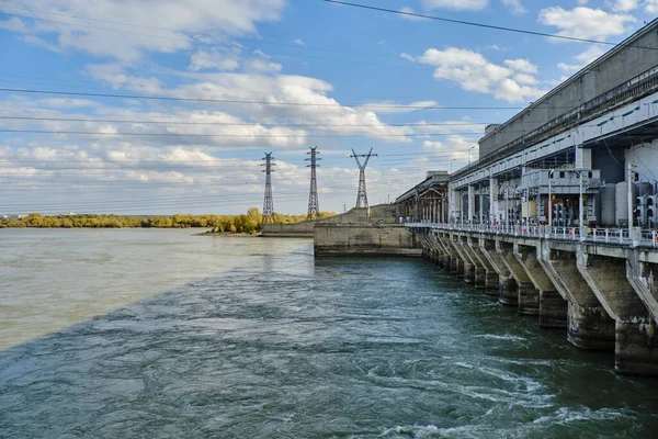 Новосибирская Гэс Гидроэлектростанция Реке Обь Единственная Гидроэлектростанция Оби — стоковое фото