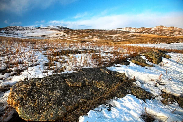 Зимнее озеро Байкал — стоковое фото