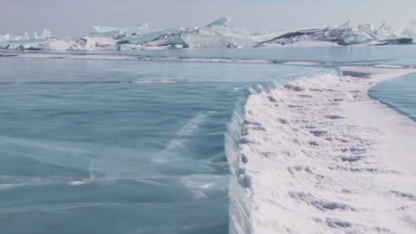 Lago de invierno paisaje — Vídeos de Stock