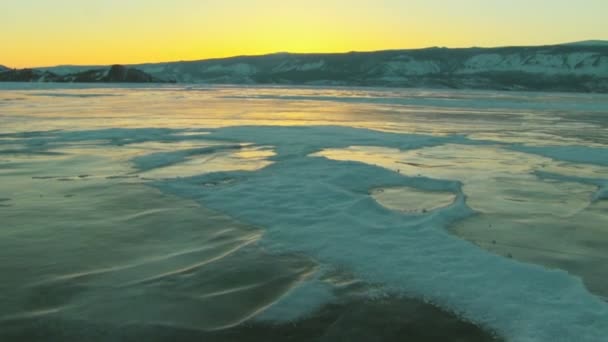 Lago Baikal no inverno — Vídeo de Stock