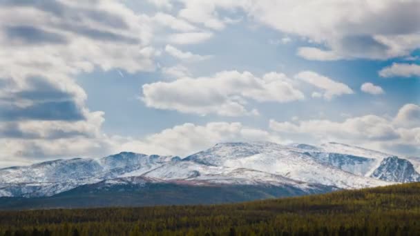 Otoño montaña paisaje — Vídeo de stock