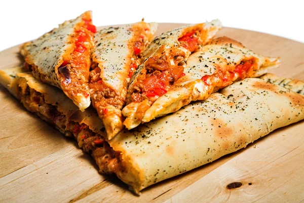 Lezzetli quesadilla dilimleri — Stok fotoğraf