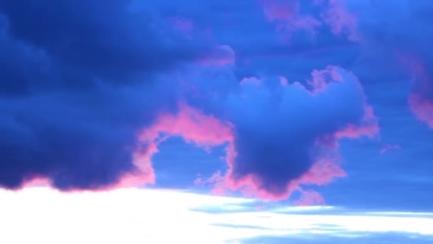 Timelapse kväll molnig himmel — Stockvideo