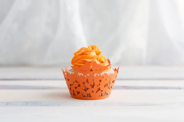 Een cupcake met room — Stockfoto