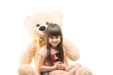 izole yumuşak oyuncak kızla 