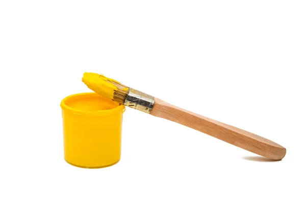 Brush with yellow paint isolated — Stock Photo, Image