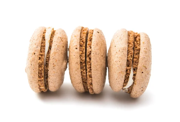 Chocolate macarrón aislado — Foto de Stock