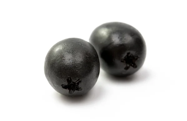 Black olives isolated — Stock Photo, Image