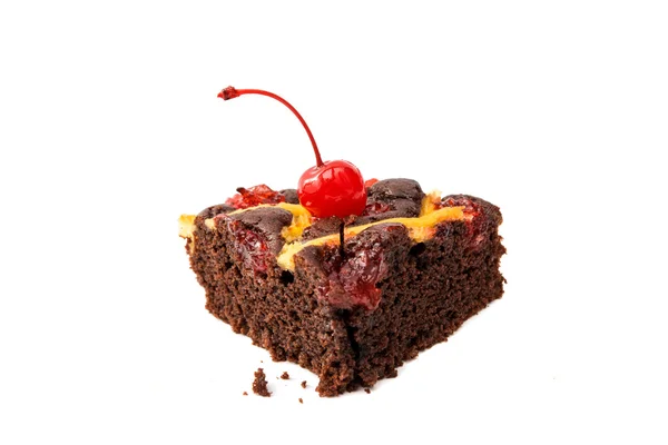 孤立的巧克力水果蛋糕 — 图库照片