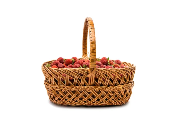 Strawberries in a basket isolated — Stock Photo, Image