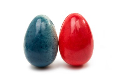 çikolata yumurta izole 