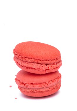 badem kurabiyesi beyaz arkaplanda izole edilmiş