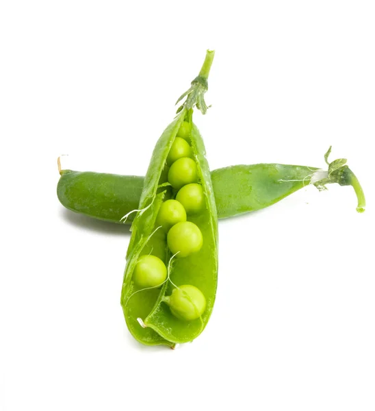 Groene Erwten Geïsoleerd Witte Achtergrond — Stockfoto