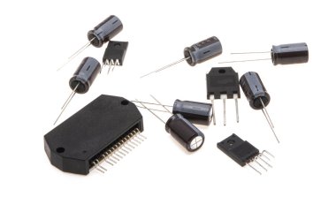 radyo parçaları beyaz arkaplanda izole edildi