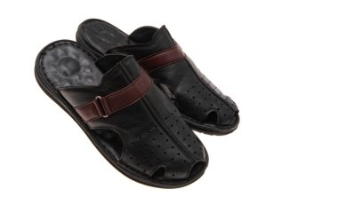 Deri ayakkabılar beyaz arkaplanda izole