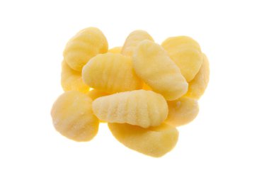 gnocchi beyaz arkaplanda izole edildi