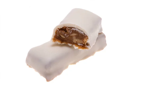 Chocolade Snoepjes Met Gedroogde Abrikozen Geïsoleerd Witte Achtergrond — Stockfoto