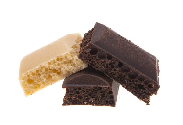 Beluchte Chocolade Geïsoleerd Witte Achtergrond — Stockfoto
