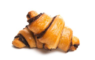 Simit beyaz arkaplanda izole edildi 