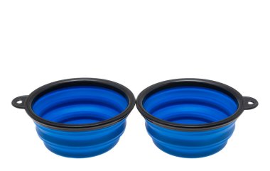 Beyaz arka planda izole edilmiş köpekler için silikon tabaklar 