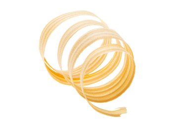 Beyaz zemin üzerinde izole ahşap talaşı 