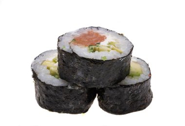 Suşi beyaz arkaplanda izole edildi 