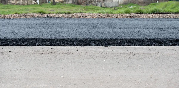 Asfalt Yolun Tamir Edilmesi Gerekiyor — Stok fotoğraf