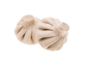 khinkali beyaz arkaplanda izole edildi 